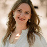 Christina Split happens